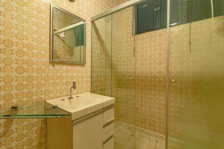 Casa à venda com 166m², 3 quartos e 2 vagas