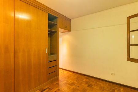 Casa à venda com 166m², 3 quartos e 2 vagas