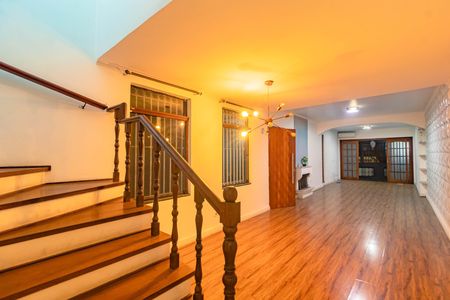 Casa à venda com 2 quartos, 166m² em Parque Jabaquara, São Paulo