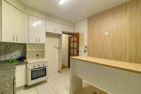 Casa à venda com 166m², 3 quartos e 2 vagas
