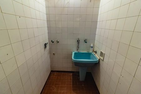 Casa à venda com 166m², 3 quartos e 2 vagas