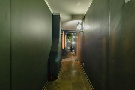 Casa à venda com 166m², 3 quartos e 2 vagas