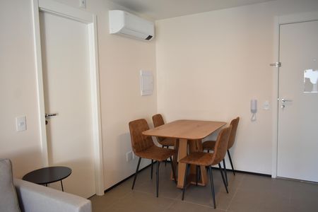 Sala/Cozinha de apartamento à venda com 1 quarto, 47m² em Vila Clementino, São Paulo