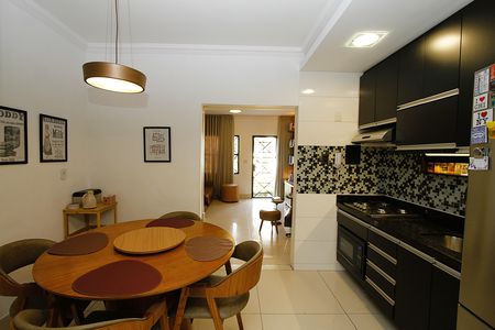 Casa de Condomínio à venda com 2 quartos, 95m² em João Pinheiro, Belo Horizonte