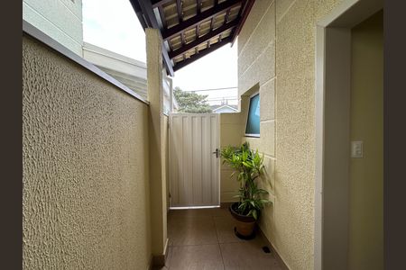 Casa de condomínio para alugar com 135m², 4 quartos e 3 vagas Casa de condomínio para alugar com 135m², 4 quartos e 3 vagasÁrea de Serviço