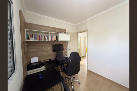 Casa de condomínio para alugar com 135m², 4 quartos e 3 vagas Casa de condomínio para alugar com 135m², 4 quartos e 3 vagasEscritório