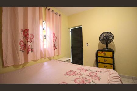 Casa à venda com 60m², 1 quarto e 2 vagasQuarto