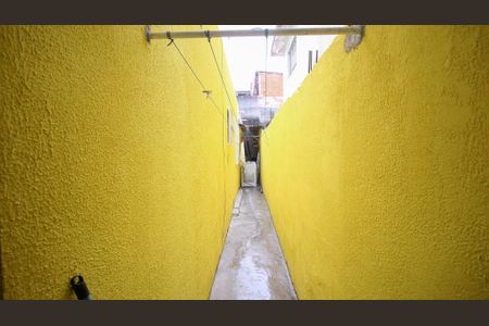 Casa à venda com 60m², 1 quarto e 2 vagasCorredor
