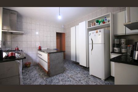 Casa à venda com 60m², 1 quarto e 2 vagasCozinha