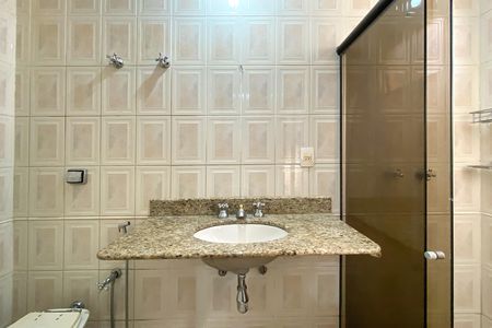 Apartamento à venda com 218m², 4 quartos e 3 vagas
