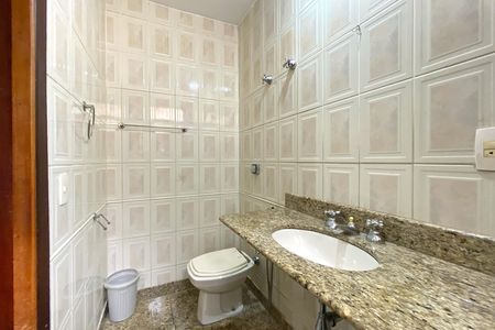 Apartamento à venda com 218m², 4 quartos e 3 vagas