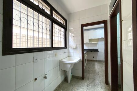 Apartamento à venda com 218m², 4 quartos e 3 vagas