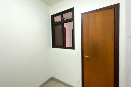 Apartamento à venda com 218m², 4 quartos e 3 vagas