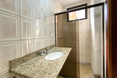 Apartamento à venda com 218m², 4 quartos e 3 vagas
