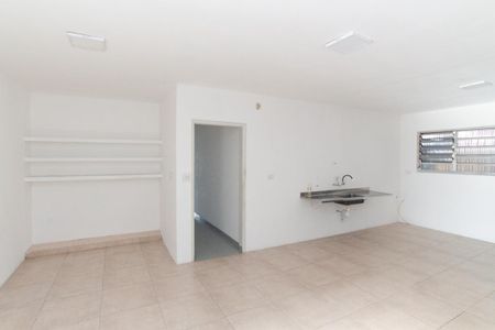 Casa para alugar com 320m², 3 quartos e 1 vaga Casa para alugar com 320m², 3 quartos e 1 vagaCozinha