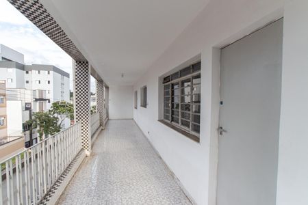 Casa para alugar com 320m², 3 quartos e 1 vaga Casa para alugar com 320m², 3 quartos e 1 vagaVaranda
