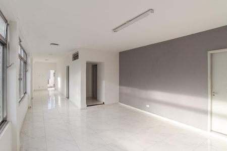 Sala de casa para alugar com 3 quartos, 320m² em Vila Mazzei, São Paulo