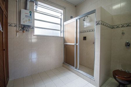 Apartamento à venda com 286m², 7 quartos e 1 vaga Apartamento à venda com 286m², 7 quartos e 1 vagaBanheiro 2