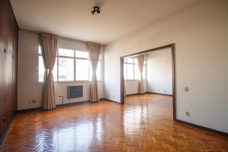 Apartamento à venda com 286m², 7 quartos e 1 vaga Apartamento à venda com 286m², 7 quartos e 1 vagaQuarto 3