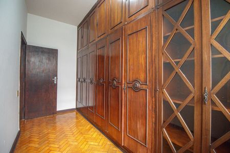 Apartamento à venda com 286m², 7 quartos e 1 vaga Apartamento à venda com 286m², 7 quartos e 1 vagaQuarto 1
