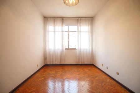 Apartamento à venda com 286m², 7 quartos e 1 vaga Apartamento à venda com 286m², 7 quartos e 1 vagaQuarto 2