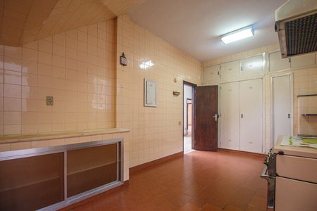 Apartamento à venda com 286m², 7 quartos e 1 vaga Apartamento à venda com 286m², 7 quartos e 1 vagaCozinha