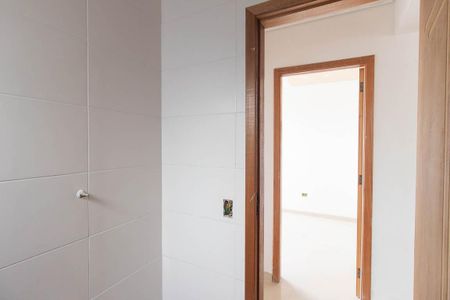 Apartamento à venda com 40m², 2 quartos e sem vaga Apartamento à venda com 40m², 2 quartos e sem vagaBanheiro