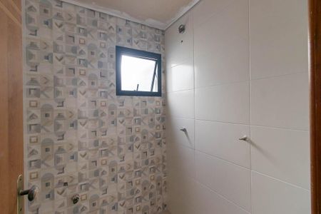 Apartamento à venda com 40m², 2 quartos e sem vaga Apartamento à venda com 40m², 2 quartos e sem vagaBanheiro