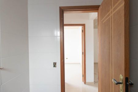 Apartamento à venda com 40m², 2 quartos e sem vaga Apartamento à venda com 40m², 2 quartos e sem vagaBanheiro