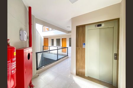 Apartamento à venda com 40m², 2 quartos e sem vaga Apartamento à venda com 40m², 2 quartos e sem vagaÁrea comum - Elevador
