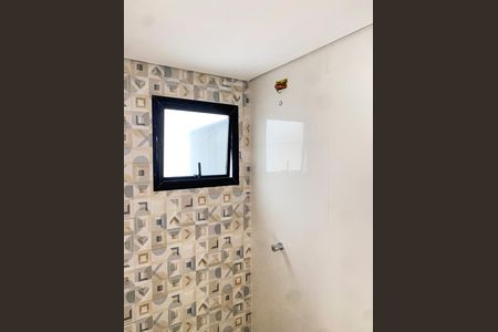 Apartamento à venda com 40m², 2 quartos e sem vaga Apartamento à venda com 40m², 2 quartos e sem vagaBanheiro