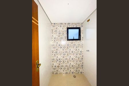 Apartamento à venda com 40m², 2 quartos e sem vaga Apartamento à venda com 40m², 2 quartos e sem vagaBanheiro