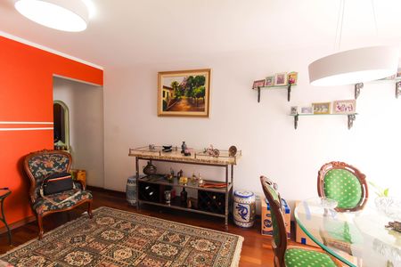 Apartamento para alugar com 67m², 2 quartos e 1 vaga Apartamento para alugar com 67m², 2 quartos e 1 vagaSala