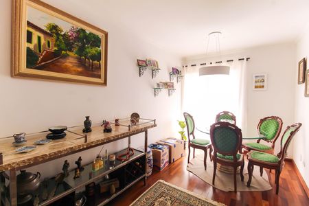 Apartamento para alugar com 67m², 2 quartos e 1 vaga Apartamento para alugar com 67m², 2 quartos e 1 vagaSala