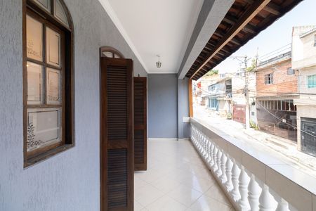 Varanda Sala de casa para alugar com 3 quartos, 130m² em Conjunto Habitacional Aguia de Haia, São Paulo