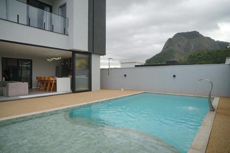Casa de condomínio para alugar com 442m², 6 quartos e 3 vagasÁrea externa