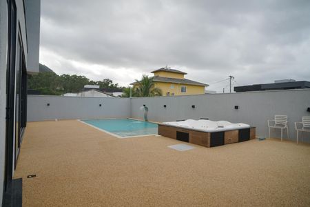 Casa de condomínio para alugar com 442m², 6 quartos e 3 vagasÁrea externa