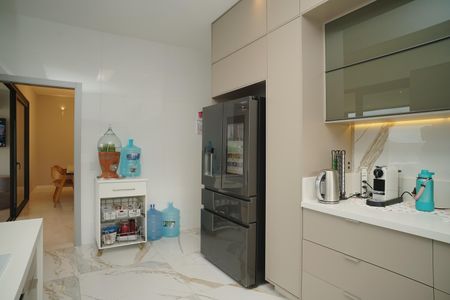 Casa de condomínio para alugar com 442m², 6 quartos e 3 vagasCozinha