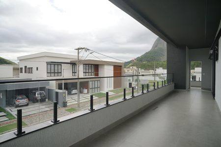 Casa de condomínio para alugar com 442m², 6 quartos e 3 vagasVaranda