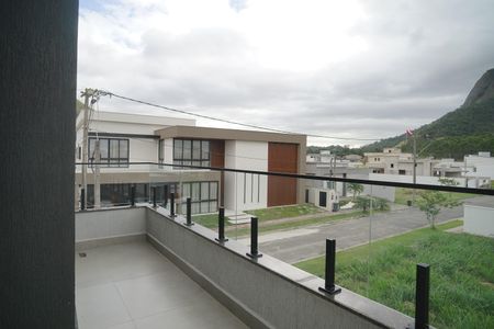 Casa de condomínio para alugar com 442m², 6 quartos e 3 vagasVaranda