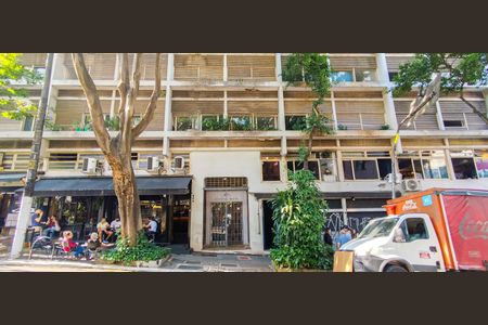 Apartamento para alugar com 62m², 2 quartos e sem vaga Apartamento para alugar com 62m², 2 quartos e sem vagaFachada