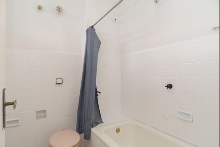 Apartamento para alugar com 62m², 2 quartos e sem vaga Apartamento para alugar com 62m², 2 quartos e sem vagaBanheiro