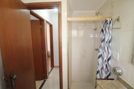 Apartamento para alugar com 52m², 2 quartos e sem vagaBanheiro