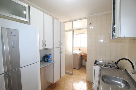 Apartamento para alugar com 52m², 2 quartos e sem vagaCozinha