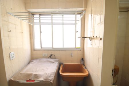 Apartamento para alugar com 52m², 2 quartos e sem vagaÁrea de Serviço