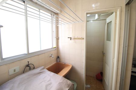 Apartamento para alugar com 52m², 2 quartos e sem vagaÁrea de Serviço