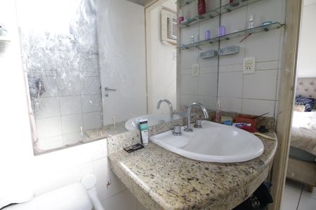 Apartamento à venda com 115m², 2 quartos e 2 vagasBanheiro da Suíte 1