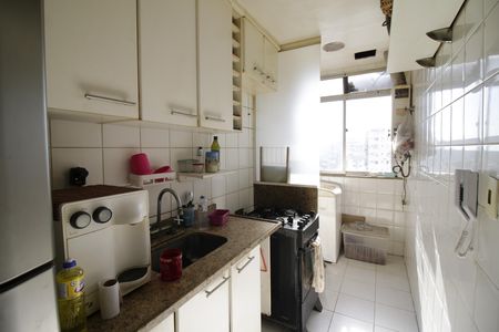 Apartamento à venda com 115m², 2 quartos e 2 vagasCozinha