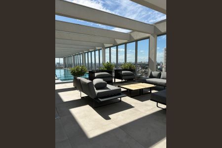 Studio à venda com 26m², 1 quarto e sem vagaPiscina