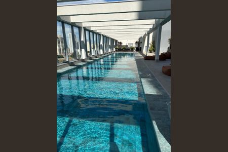 Studio à venda com 26m², 1 quarto e sem vagaPiscina